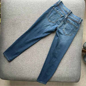 Free People Mid Rise Cropped Skinny Jeans Size 25